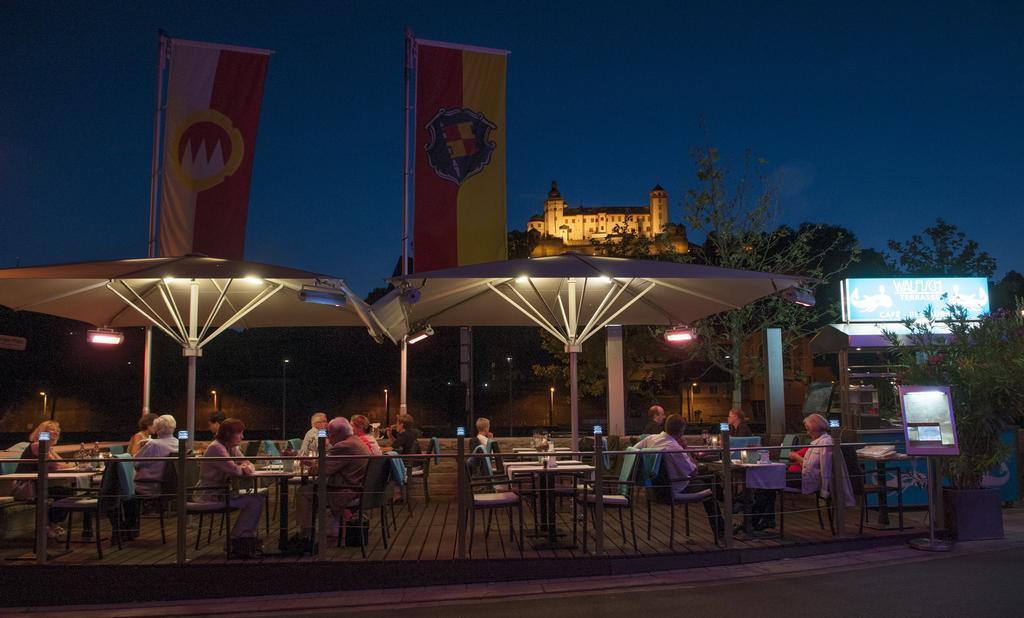 & Restaurant Walfisch Wurzburg